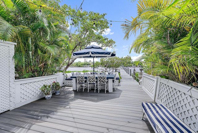 3543 S Ocean Boulevard 107, South Palm Beach, FL 33480