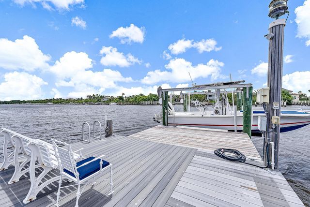 3543 S Ocean Boulevard 107, South Palm Beach, FL 33480