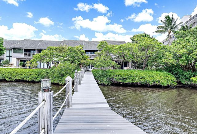 3543 S Ocean Boulevard 107, South Palm Beach, FL 33480