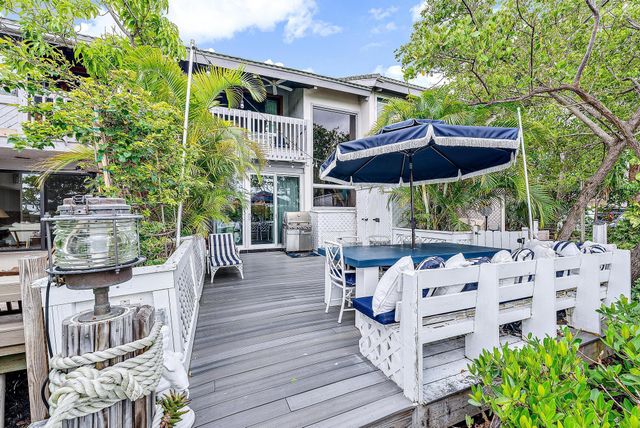 3543 S Ocean Boulevard 107, South Palm Beach, FL 33480