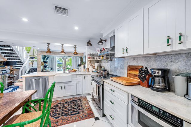 3543 S Ocean Boulevard 107, South Palm Beach, FL 33480