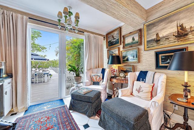 3543 S Ocean Boulevard 107, South Palm Beach, FL 33480