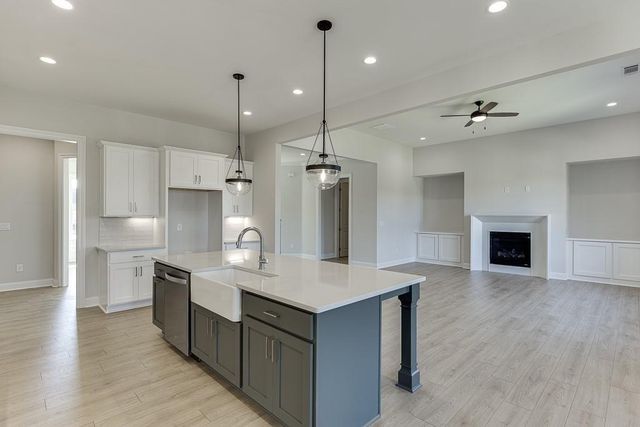 450 Thunder Road, Buford, GA 30518