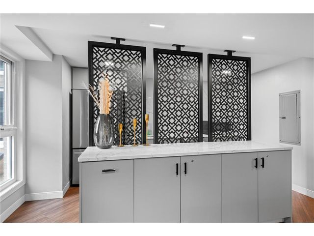 433 S 7th Street 1627, Minneapolis, MN 55415