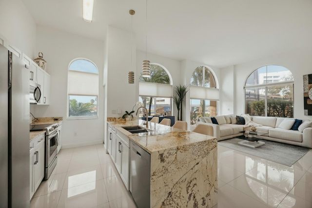 616 Clearwater Park Road 101, West Palm Beach, FL 33401