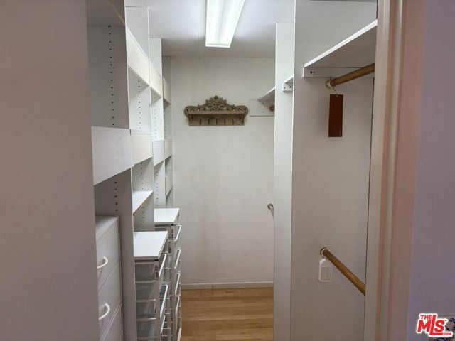 3533 Kelton Avenue, Los Angeles, CA 90034