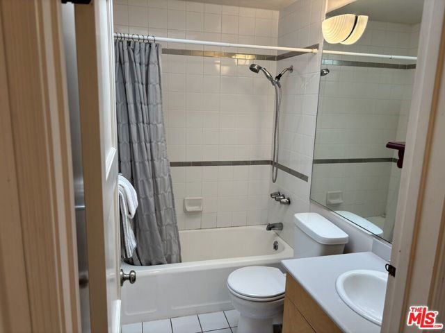 3533 Kelton Avenue, Los Angeles, CA 90034