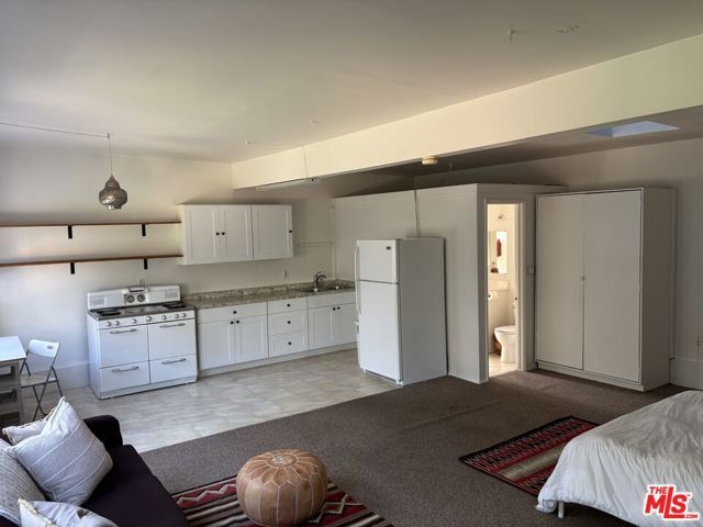 3533 Kelton Avenue, Los Angeles, CA 90034