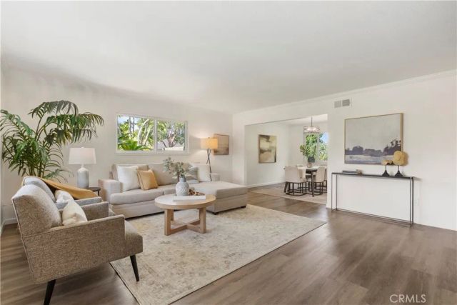 17252 Almelo Lane, Huntington Beach, CA 92649