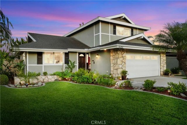 17252 Almelo Lane, Huntington Beach, CA 92649