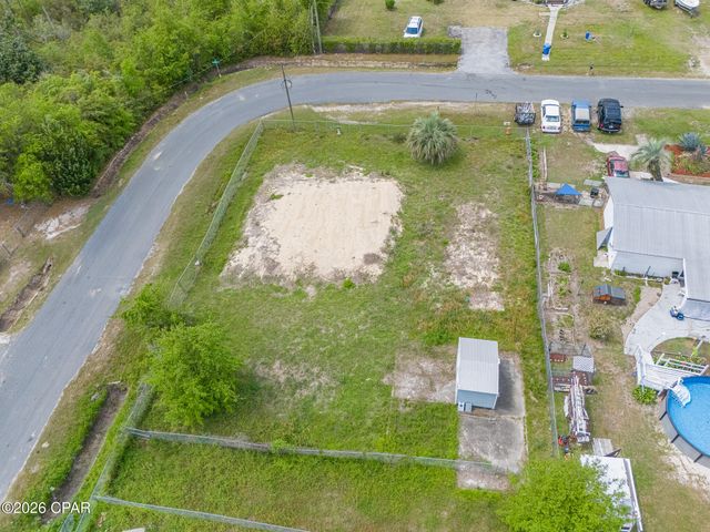 7402 Teakwood Court, Panama City, FL 32409