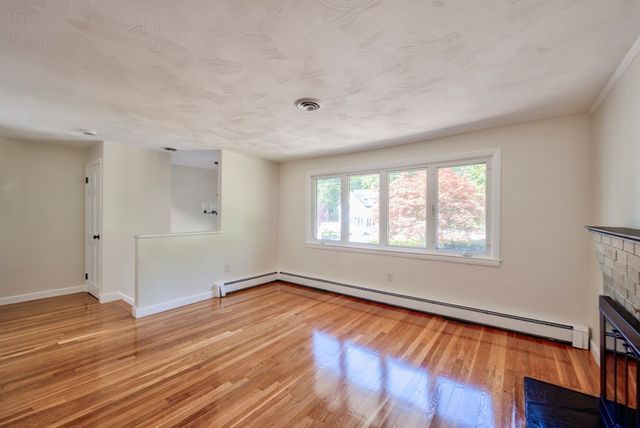 103 Columbus Ave, Stoughton, MA 02072