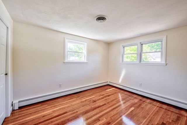 103 Columbus Ave, Stoughton, MA 02072