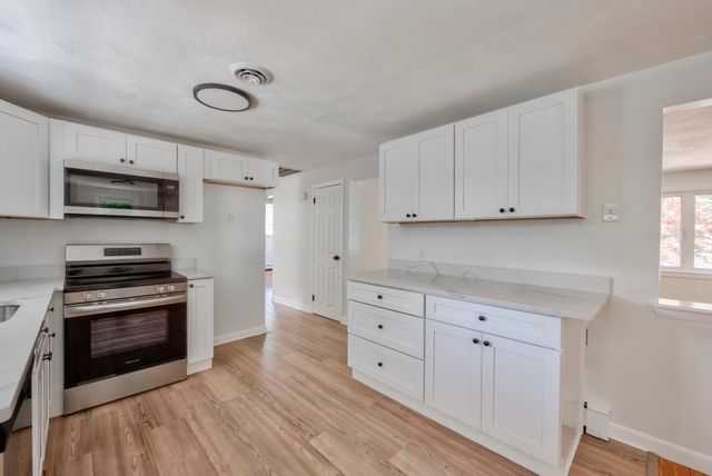 103 Columbus Ave, Stoughton, MA 02072