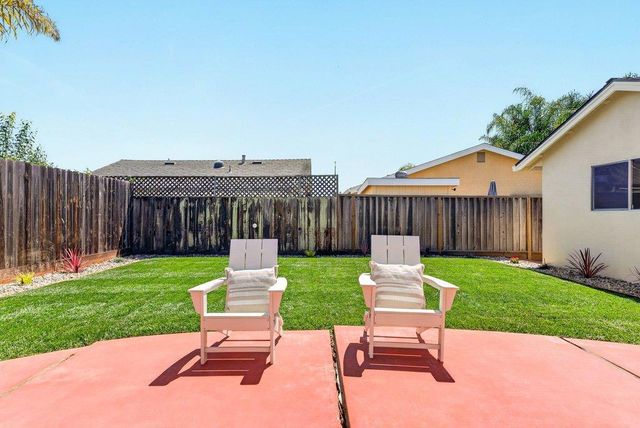 900 Mckenzie Avenue, Watsonville, CA 95076