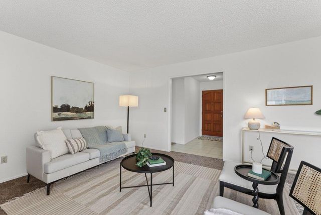 900 Mckenzie Avenue, Watsonville, CA 95076