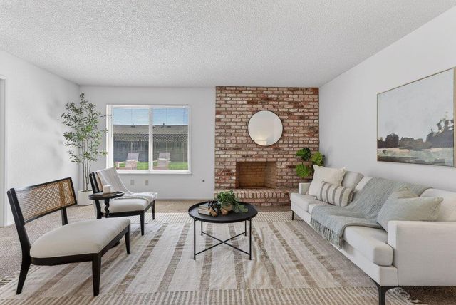 900 Mckenzie Avenue, Watsonville, CA 95076