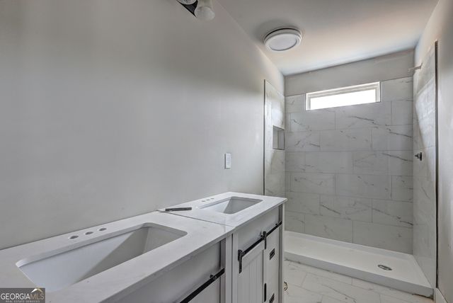 432 Johnson Road, Oxford, GA 30054