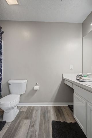 580 Bradburn Village Cir, Antioch, TN 37013