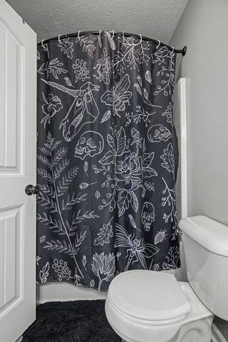 580 Bradburn Village Cir, Antioch, TN 37013