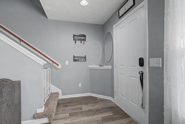 580 Bradburn Village Cir, Antioch, TN 37013