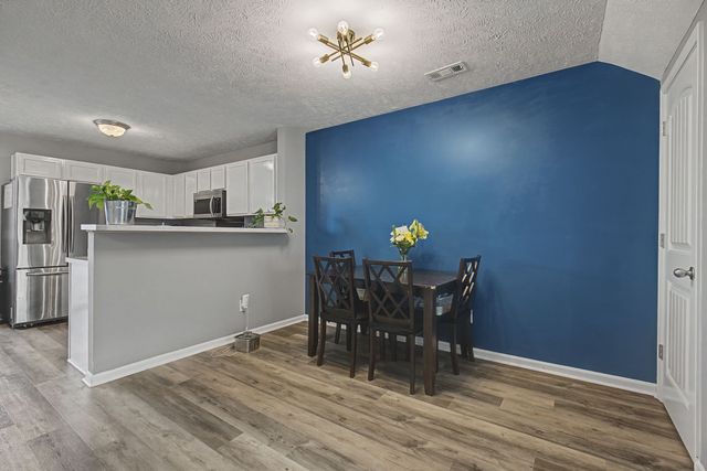 580 Bradburn Village Cir, Antioch, TN 37013