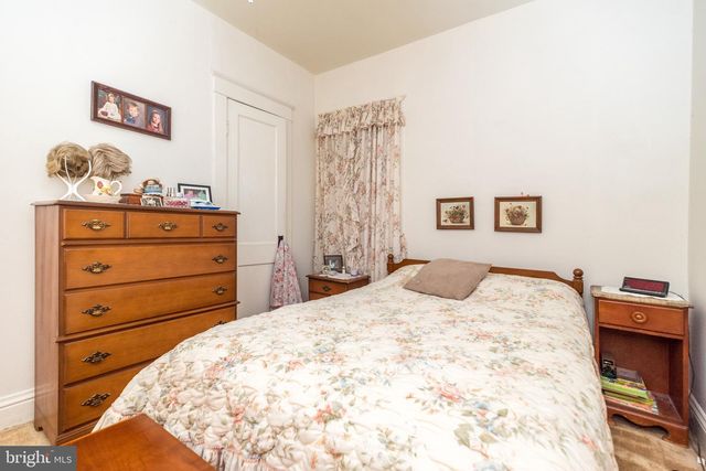 1135 PAWLINGS RD, Audubon, PA 19407