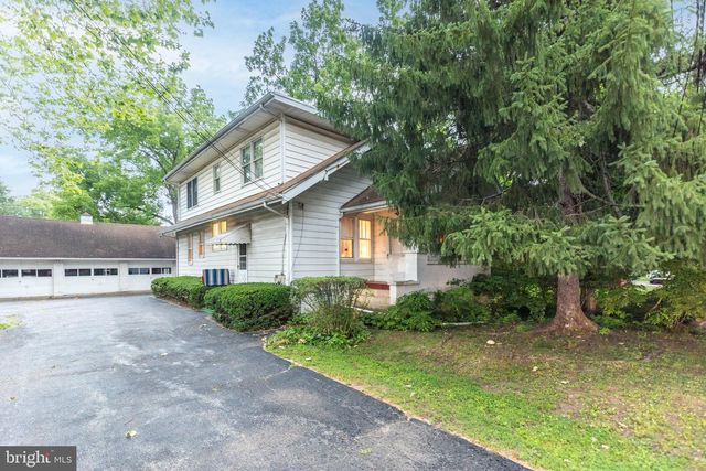 1135 PAWLINGS RD, Audubon, PA 19407