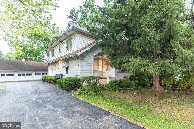 1135 PAWLINGS RD, Audubon, PA 19407