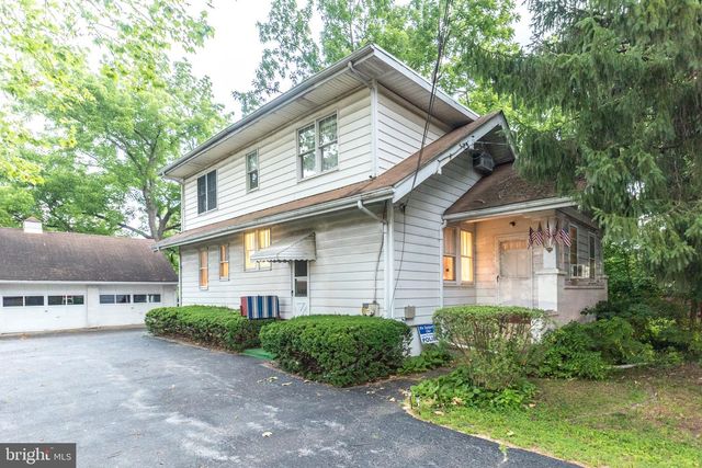 1135 PAWLINGS RD, Audubon, PA 19407