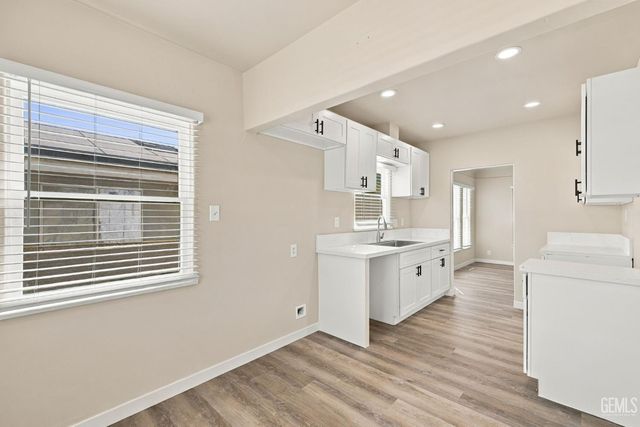 418 Francis Street, Bakersfield, CA 93308