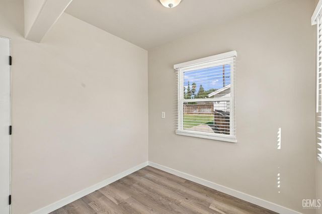 418 Francis Street, Bakersfield, CA 93308