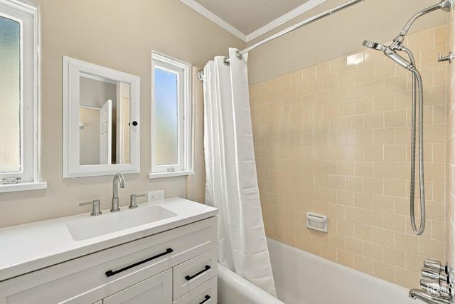 418 Francis Street, Bakersfield, CA 93308