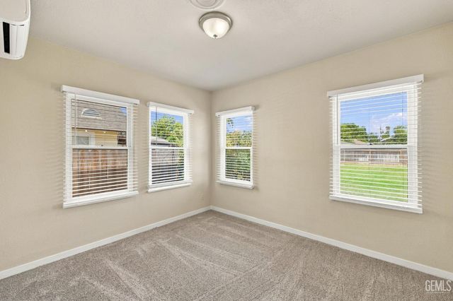 418 Francis Street, Bakersfield, CA 93308