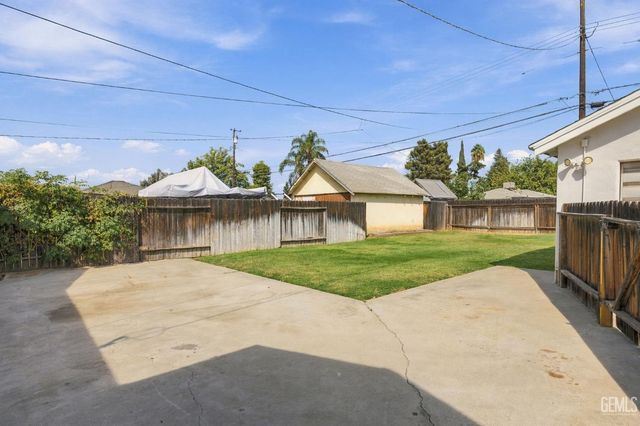 418 Francis Street, Bakersfield, CA 93308