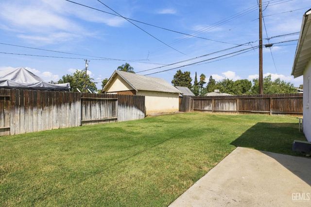 418 Francis Street, Bakersfield, CA 93308