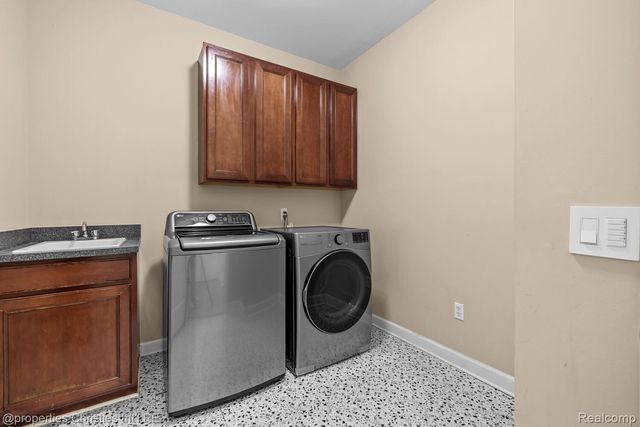 16928 Boulder Drive, Northville Township, MI 48168