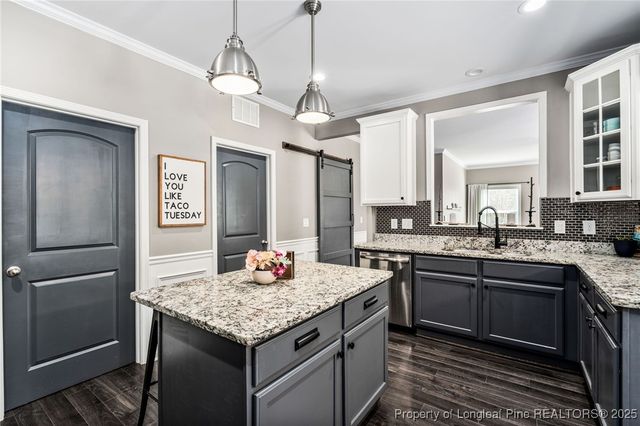 1524 Laguardia Drive, Hope Mills, NC 28348