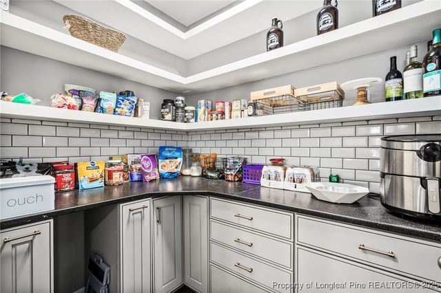 1524 Laguardia Drive, Hope Mills, NC 28348