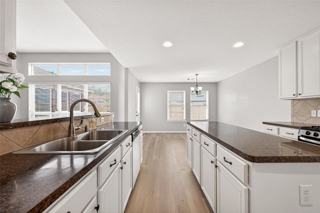 19510 N Oblong Circle, Cypress, TX 77429