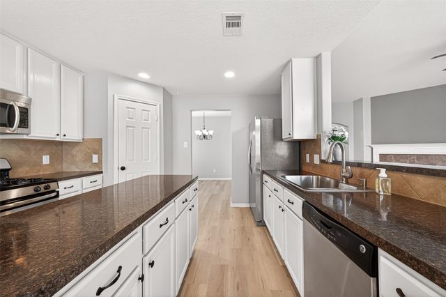 19510 N Oblong Circle, Cypress, TX 77429