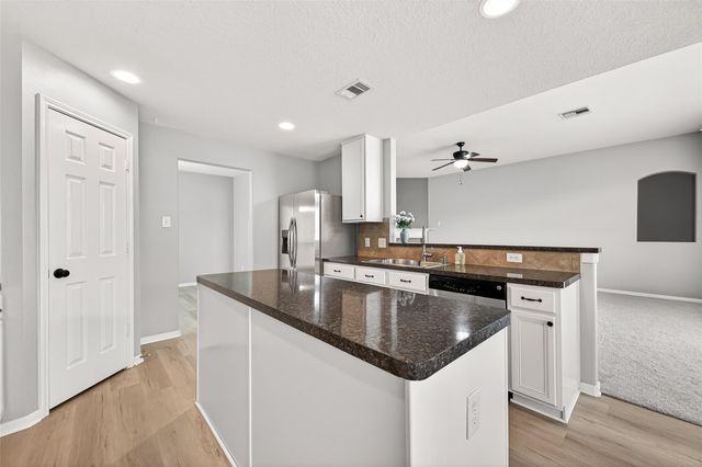 19510 N Oblong Circle, Cypress, TX 77429