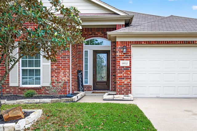 19510 N Oblong Circle, Cypress, TX 77429
