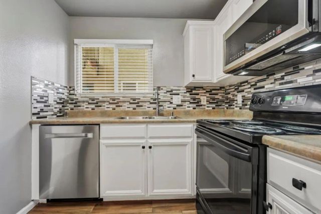 2536 White Oak Place 5, Escondido, CA 92027