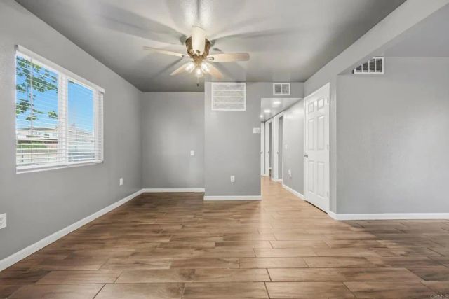 2536 White Oak Place 5, Escondido, CA 92027