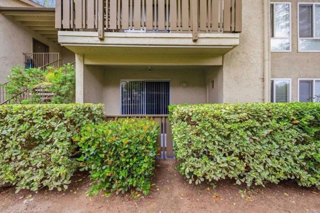 2536 White Oak Place 5, Escondido, CA 92027