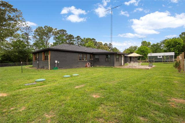 997 Vz County Road 4810, Ben Wheeler, TX 75754
