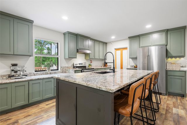 997 Vz County Road 4810, Ben Wheeler, TX 75754