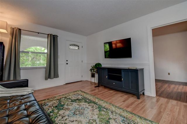 8304 BARDMOOR BOULEVARD 206, Seminole, FL 33777
