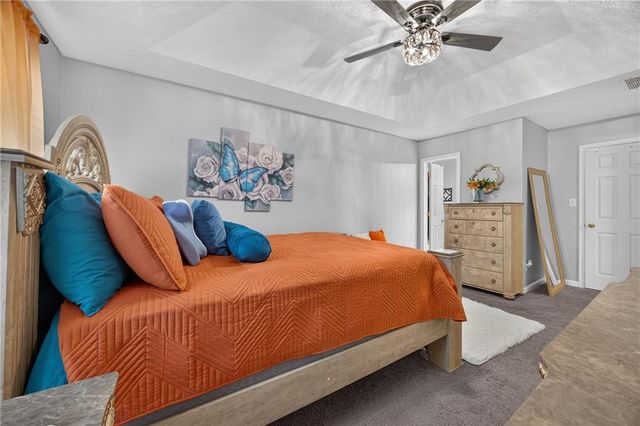 59 Canterbury Drive, Grantville, GA 30220